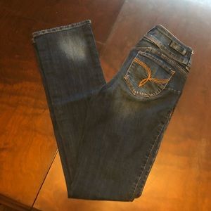 YMI. wannabettabooty bootcut jeans.